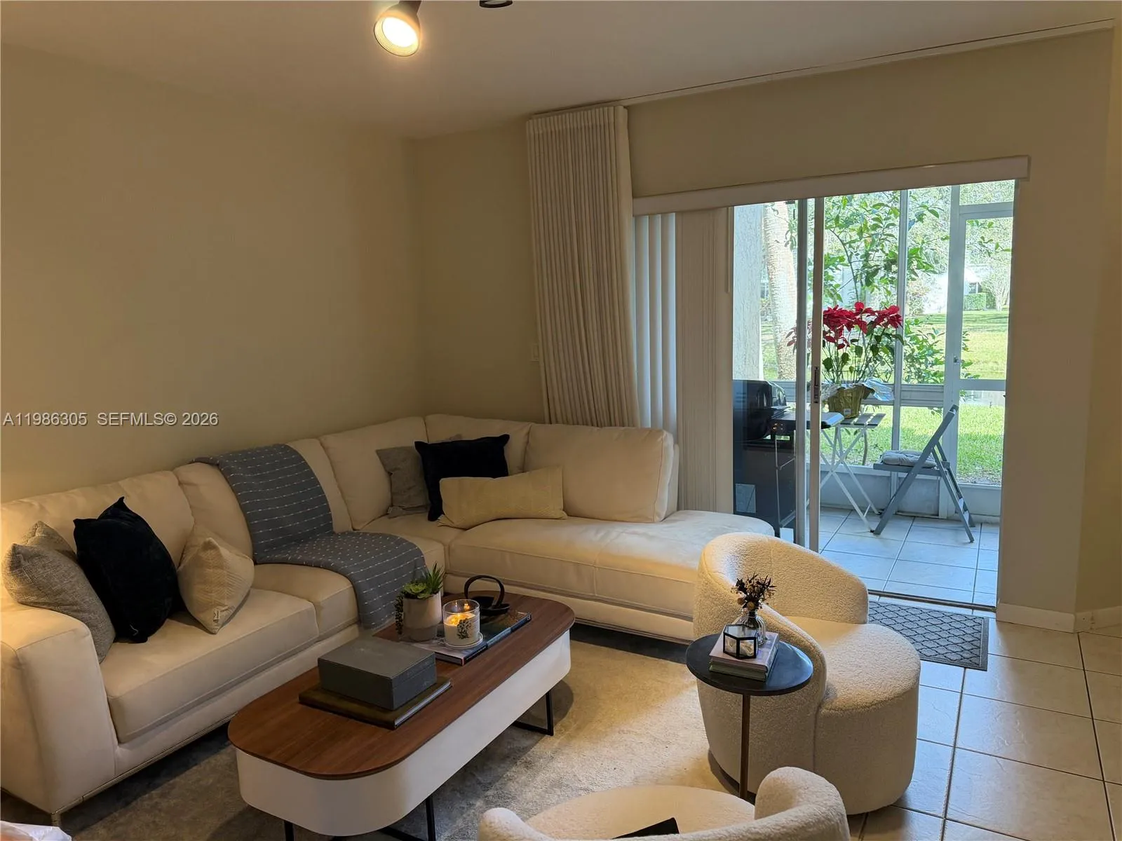 882 Nw 92nd Ave 882, Plantation, Florida 33324, Plantation, Florida 33324, 1 Bedroom Bedrooms, ,1 BathroomBathrooms,Residential Lease,For Rent,882 Nw 92nd Ave 882, Plantation, Florida 33324,A11986305