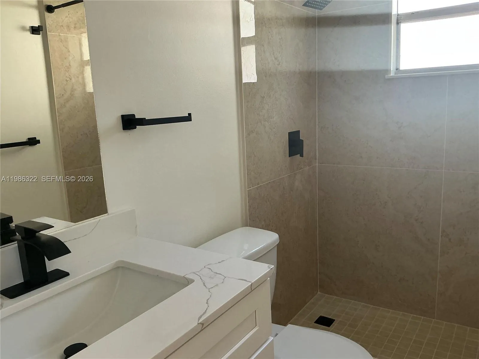 Pompano Beach, Florida 33069, 2 Bedrooms Bedrooms, ,2 BathroomsBathrooms,Residential Lease,For Rent,A11986322