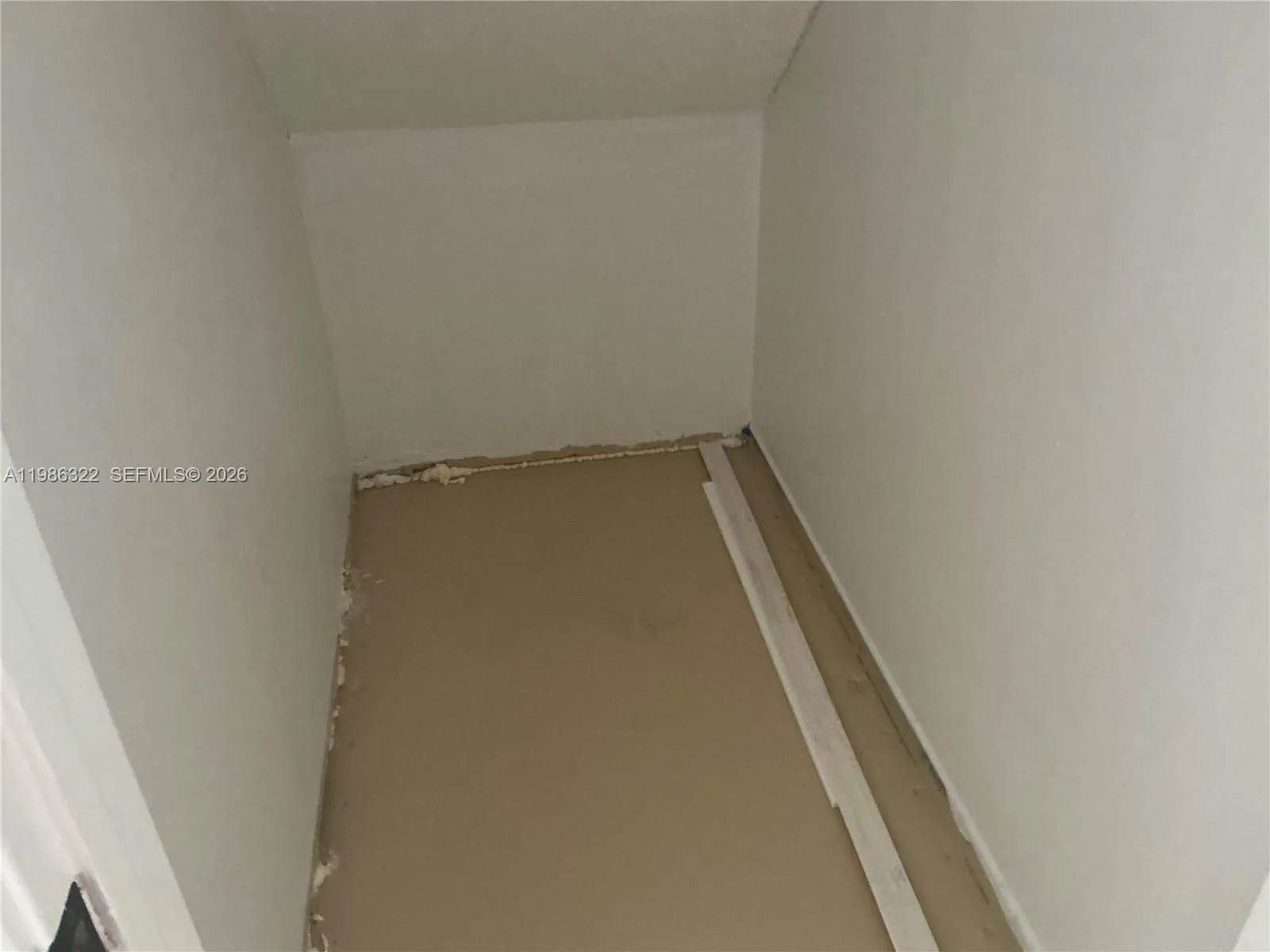 Pompano Beach, Florida 33069, 2 Bedrooms Bedrooms, ,2 BathroomsBathrooms,Residential Lease,For Rent,A11986322
