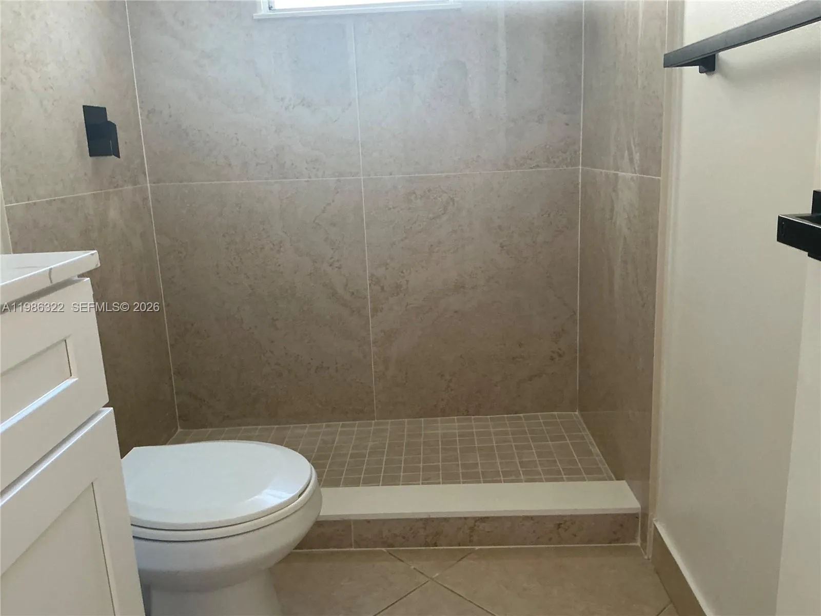 Pompano Beach, Florida 33069, 2 Bedrooms Bedrooms, ,2 BathroomsBathrooms,Residential Lease,For Rent,A11986322