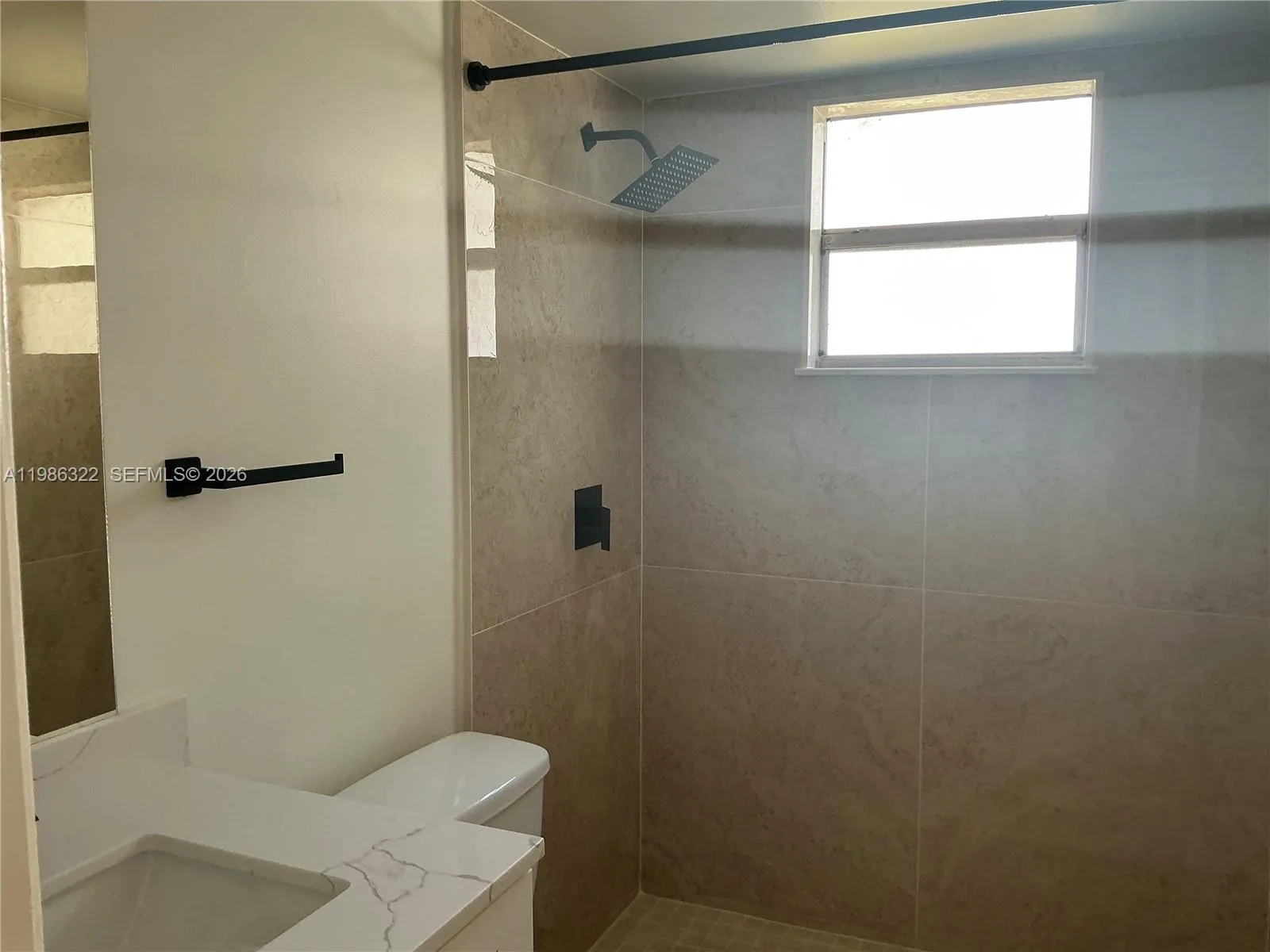 Pompano Beach, Florida 33069, 2 Bedrooms Bedrooms, ,2 BathroomsBathrooms,Residential Lease,For Rent,A11986322