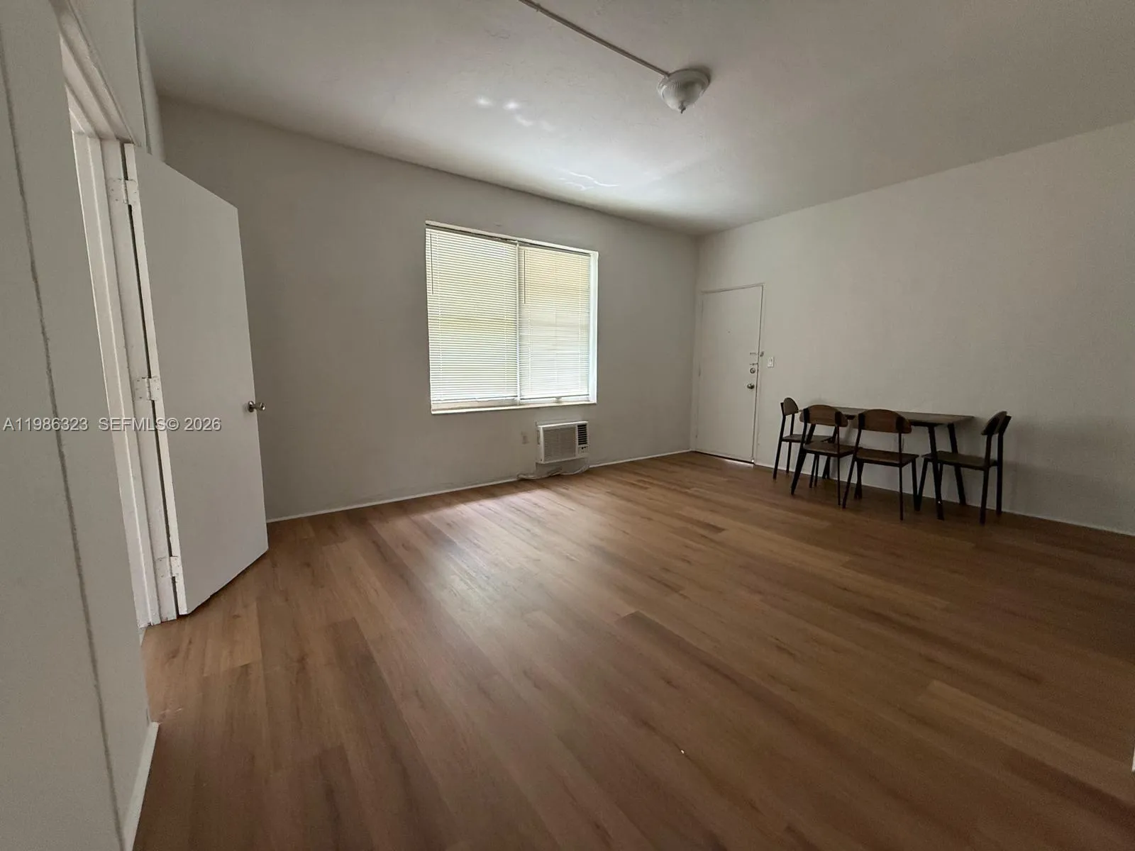 6830 Harding Ave 1, Miami Beach, Florida 33141, Miami Beach, Florida 33141, 1 Bedroom Bedrooms, ,1 BathroomBathrooms,Residential Lease,For Rent,6830 Harding Ave 1, Miami Beach, Florida 33141,A11986323