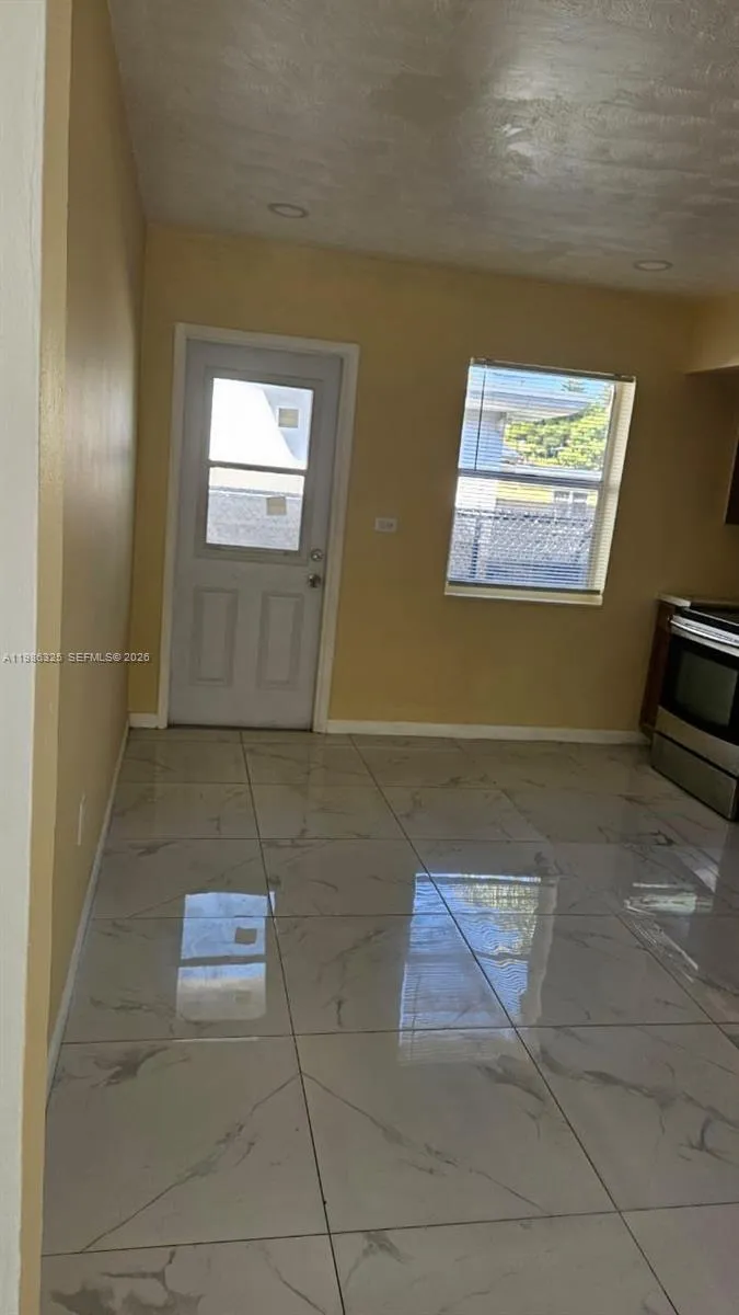 573 Nw 113th St 573, Miami Shores, Florida 33168, Miami Shores, Florida 33168, 2 Bedrooms Bedrooms, ,1 BathroomBathrooms,Residential Lease,For Rent,573 Nw 113th St 573, Miami Shores, Florida 33168,A11986325