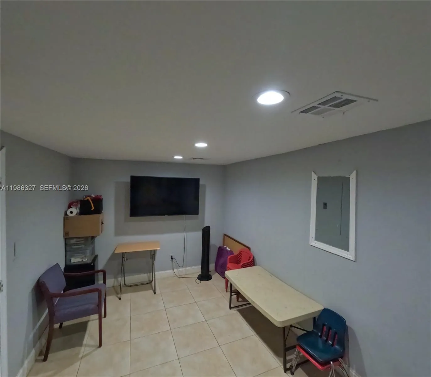 15947 Ne 19th Pl, North Miami Beach, Florida 33162, North Miami Beach, Florida 33162, ,Commercial Lease,For Rent,15947 Ne 19th Pl, North Miami Beach, Florida 33162,A11986327