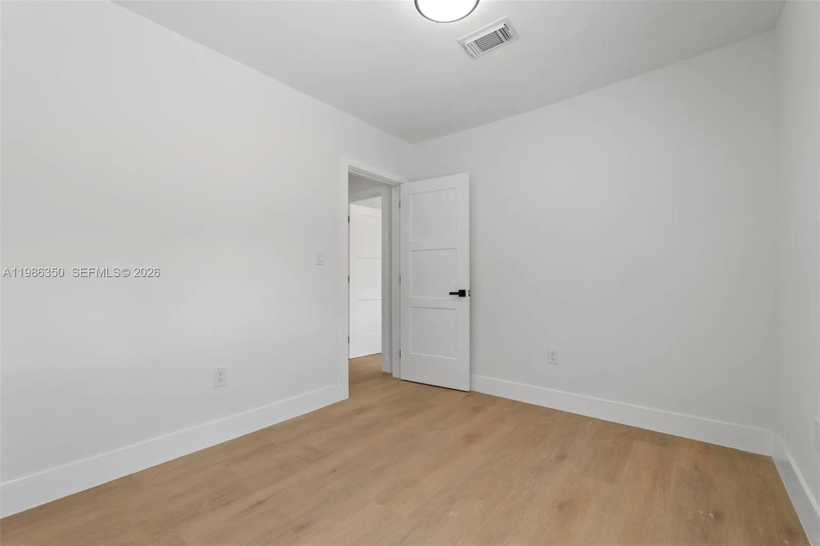 1060 Nw 35th Ct 1060, Miami, Florida 33125, Miami, Florida 33125, 3 Bedrooms Bedrooms, ,1 BathroomBathrooms,Residential Lease,For Rent,1060 Nw 35th Ct 1060, Miami, Florida 33125,A11986350