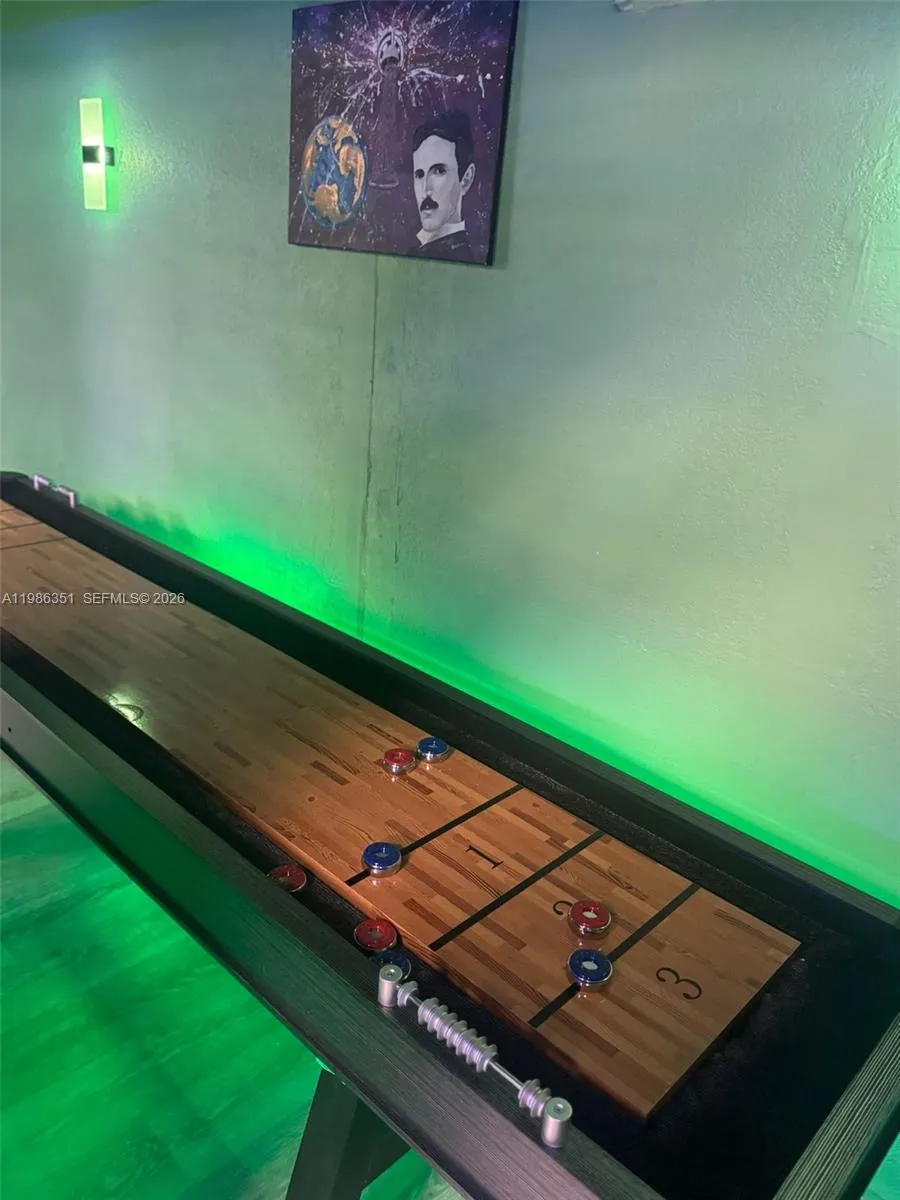 North Miami Beach, Florida 33160, ,Business Opportunity,For Sale,A11986351