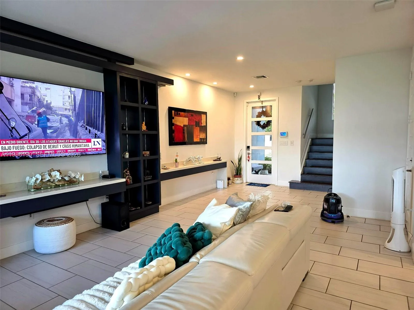 15785 Nw 91st Ct, Miami Lakes, Florida 33018, Miami Lakes, Florida 33018, 3 Bedrooms Bedrooms, ,2 BathroomsBathrooms,Residential Lease,For Rent,15785 Nw 91st Ct, Miami Lakes, Florida 33018,A11986190