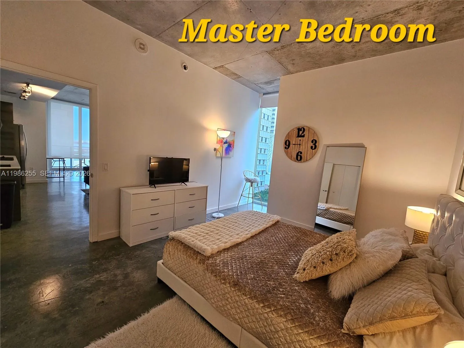 151 Se 1st St 801, Miami, Florida 33131, Miami, Florida 33131, 2 Bedrooms Bedrooms, ,2 BathroomsBathrooms,Residential Lease,For Rent,151 Se 1st St 801, Miami, Florida 33131,A11986255