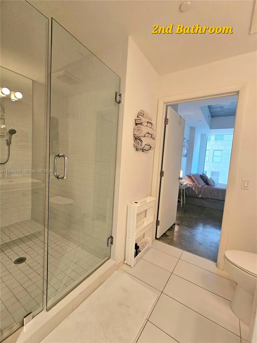 2nd bathroom