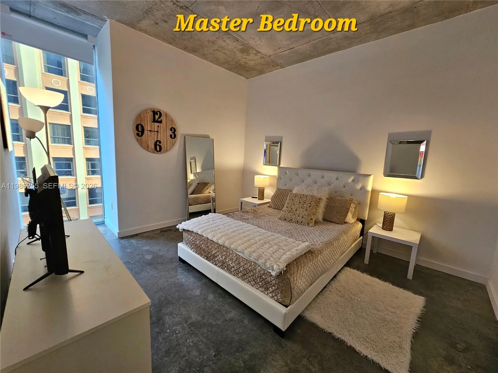 151 Se 1st St 801, Miami, Florida 33131, Miami, Florida 33131, 2 Bedrooms Bedrooms, ,2 BathroomsBathrooms,Residential Lease,For Rent,151 Se 1st St 801, Miami, Florida 33131,A11986255