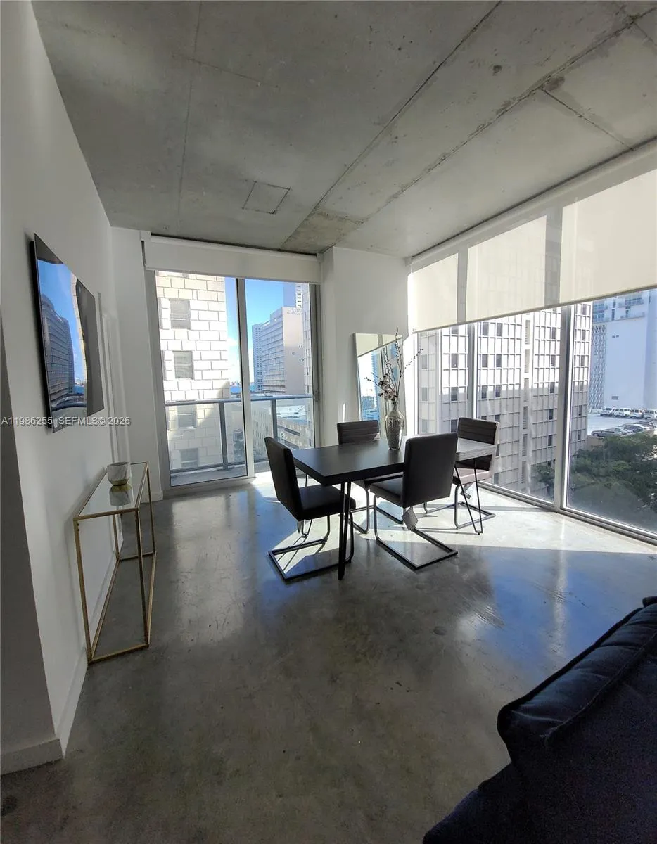 151 Se 1st St 801, Miami, Florida 33131, Miami, Florida 33131, 2 Bedrooms Bedrooms, ,2 BathroomsBathrooms,Residential Lease,For Rent,151 Se 1st St 801, Miami, Florida 33131,A11986255