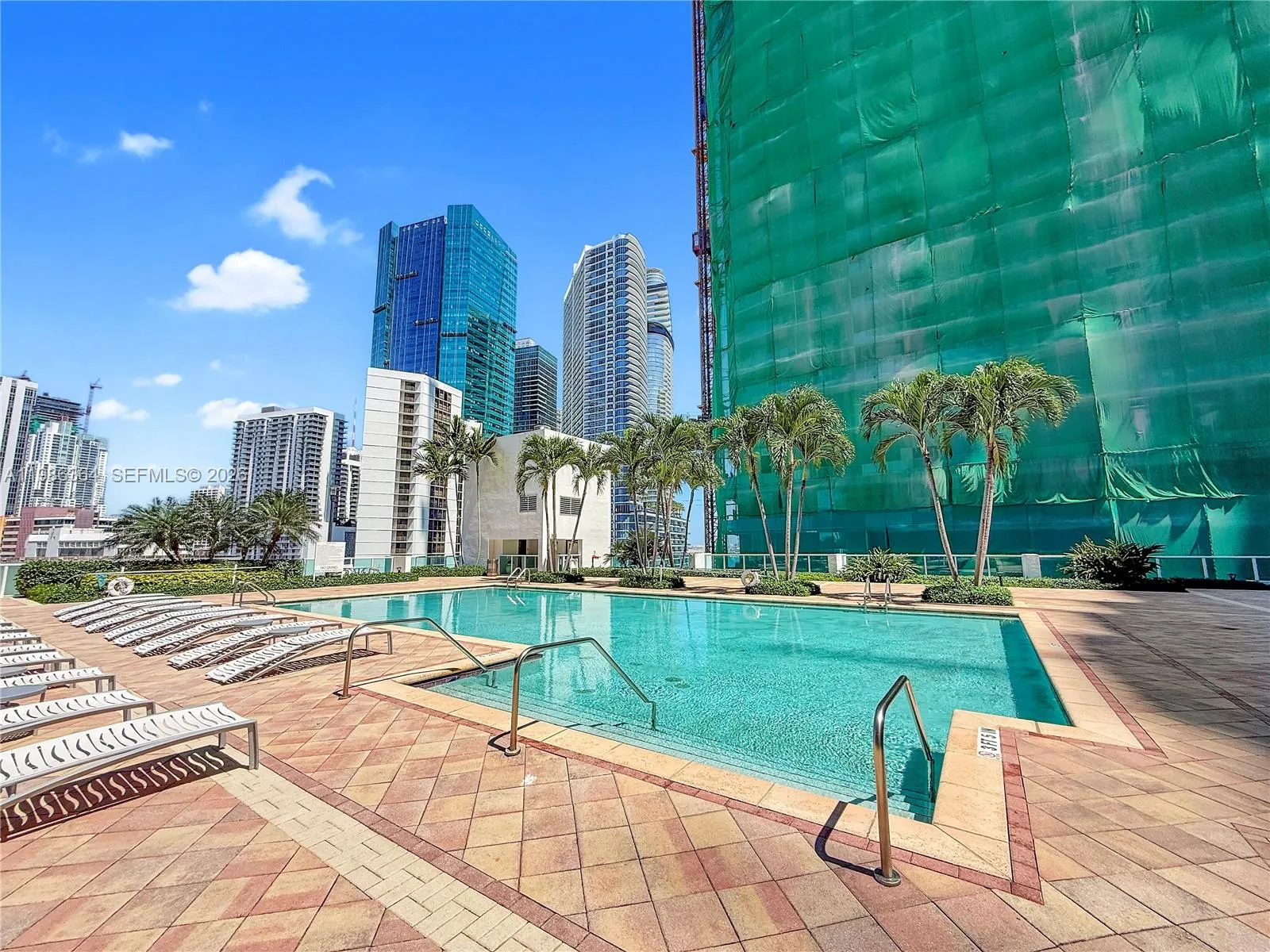 41 Se 5th St 602, Miami, Florida 33131, Miami, Florida 33131, 2 Bedrooms Bedrooms, ,2 BathroomsBathrooms,Residential Lease,For Rent,41 Se 5th St 602, Miami, Florida 33131,A11986364