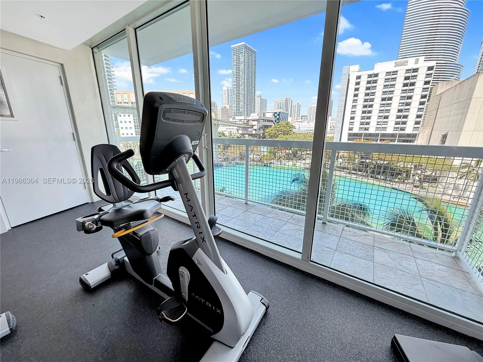 41 Se 5th St 602, Miami, Florida 33131, Miami, Florida 33131, 2 Bedrooms Bedrooms, ,2 BathroomsBathrooms,Residential Lease,For Rent,41 Se 5th St 602, Miami, Florida 33131,A11986364