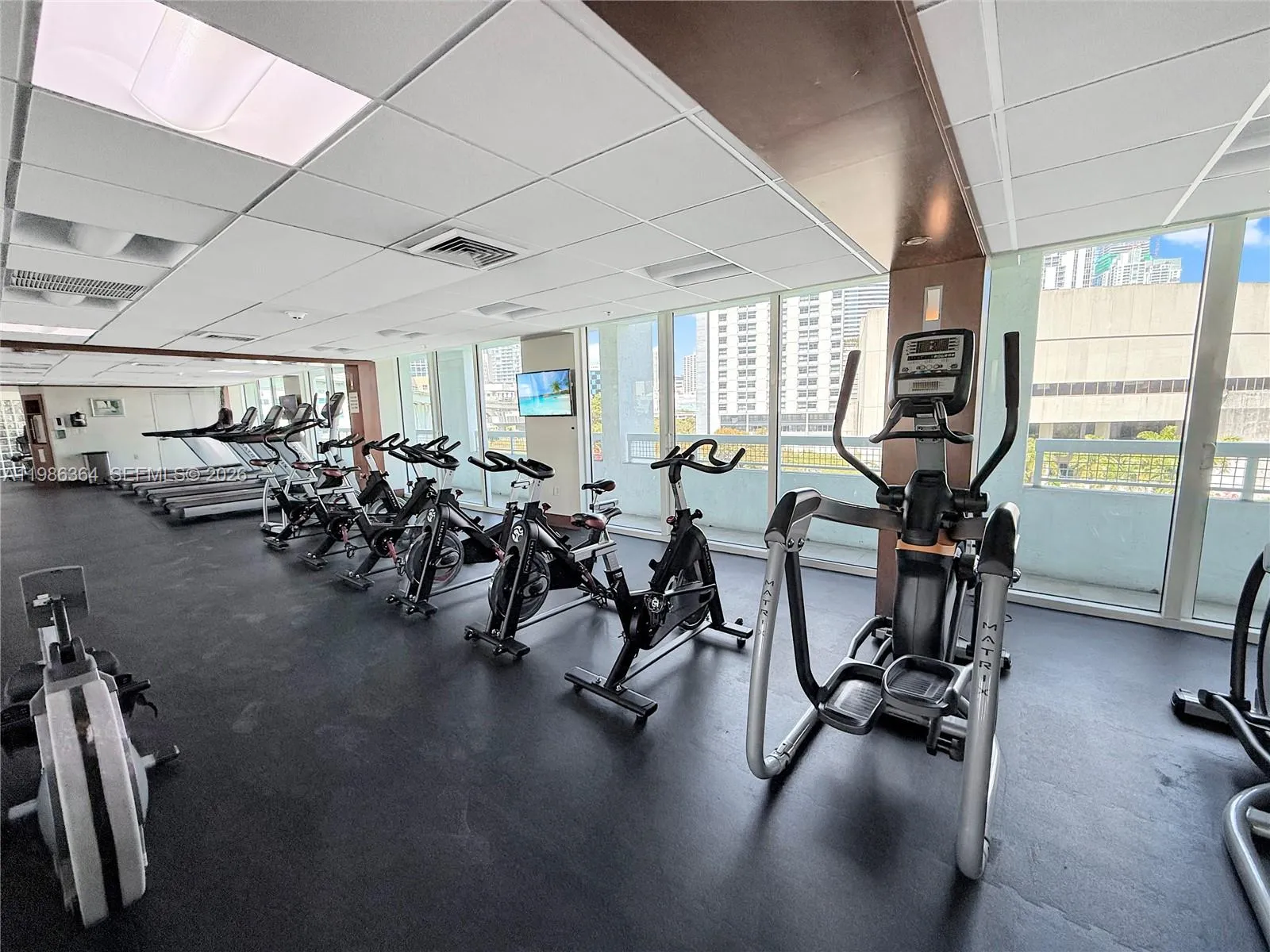 41 Se 5th St 602, Miami, Florida 33131, Miami, Florida 33131, 2 Bedrooms Bedrooms, ,2 BathroomsBathrooms,Residential Lease,For Rent,41 Se 5th St 602, Miami, Florida 33131,A11986364