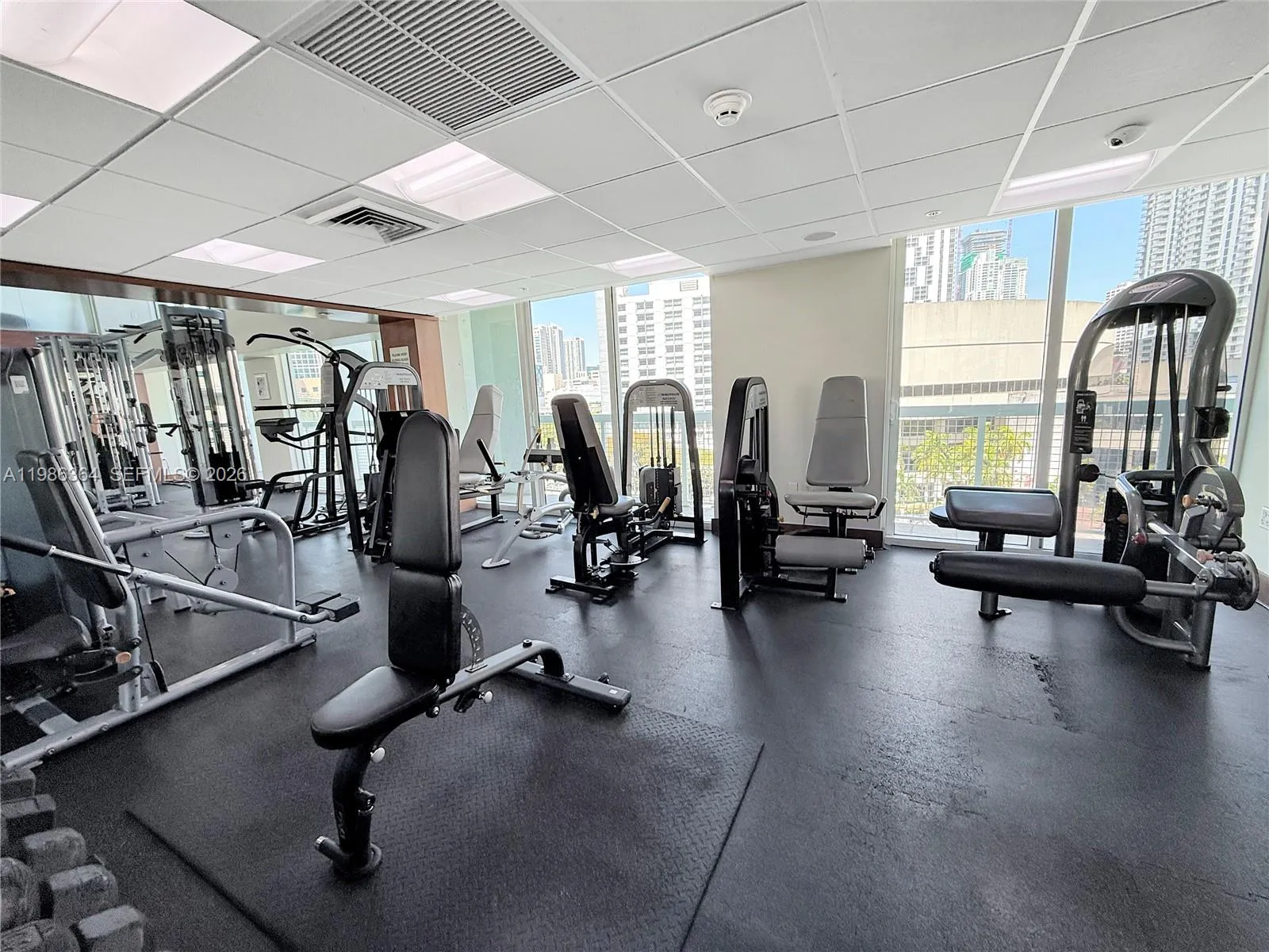 41 Se 5th St 602, Miami, Florida 33131, Miami, Florida 33131, 2 Bedrooms Bedrooms, ,2 BathroomsBathrooms,Residential Lease,For Rent,41 Se 5th St 602, Miami, Florida 33131,A11986364