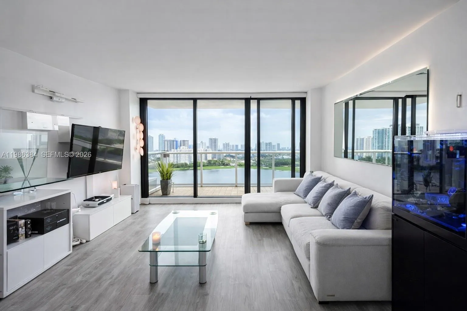 3675 N Country Club Dr 2305, Aventura, Florida 331, Aventura, Florida 33180, 1 Bedroom Bedrooms, ,1 BathroomBathrooms,Residential Lease,For Rent,3675 N Country Club Dr 2305, Aventura, Florida 331,A11986384