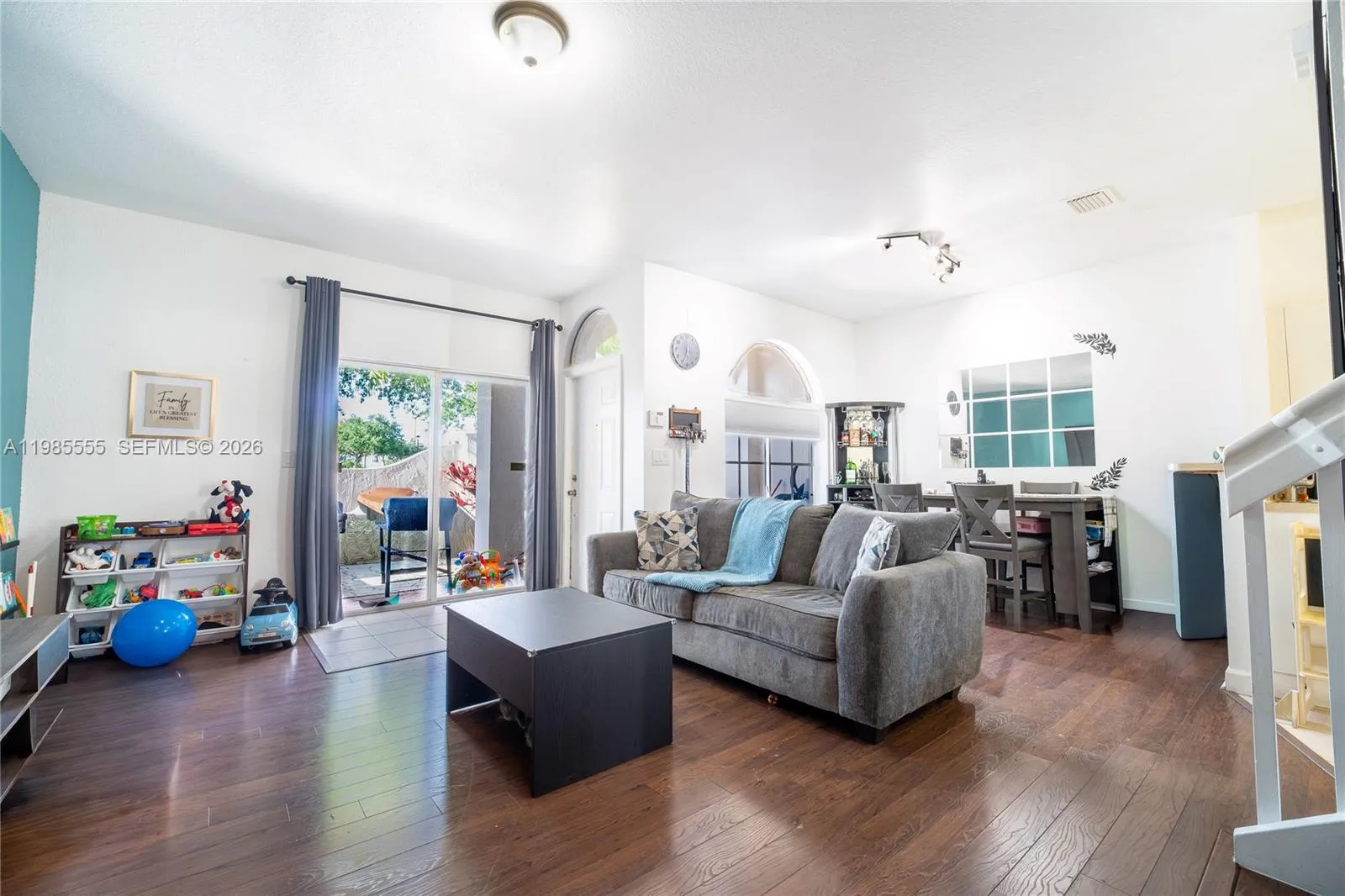 3624 Nw 29th Pl, Lauderdale Lakes, Florida 33311, Lauderdale Lakes, Florida 33311, 2 Bedrooms Bedrooms, ,2 BathroomsBathrooms,Residential,For Sale,3624 Nw 29th Pl, Lauderdale Lakes, Florida 33311,A11985555