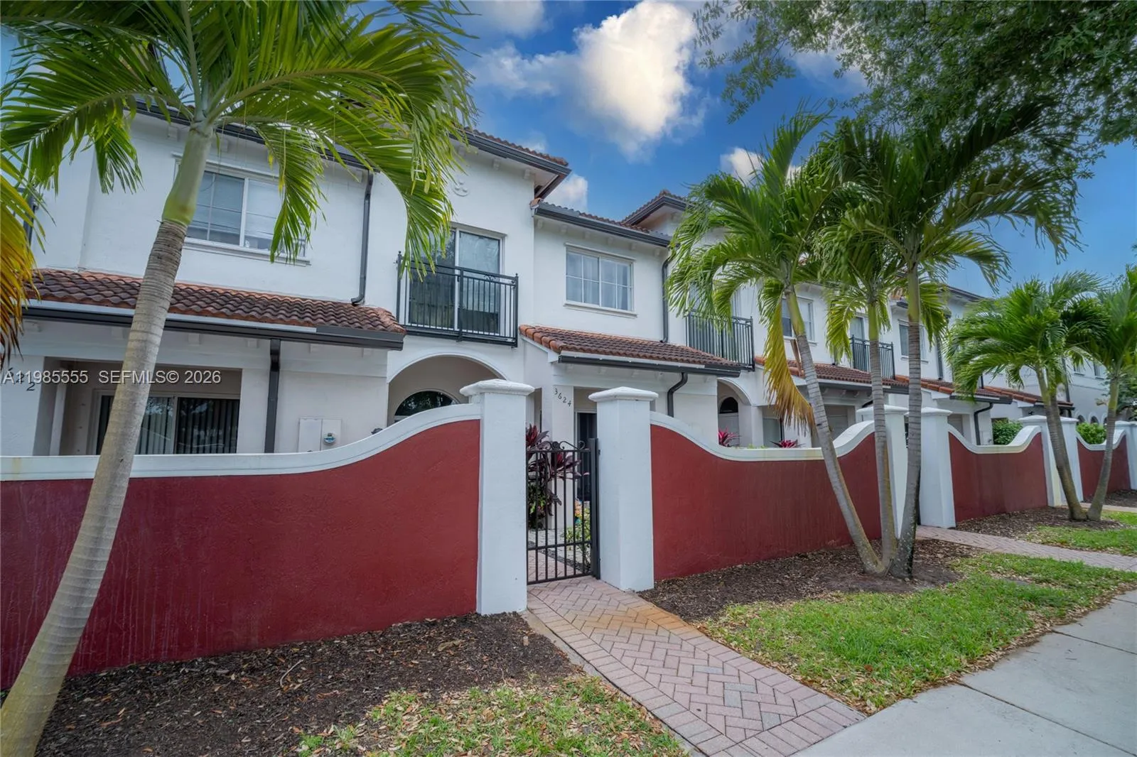 3624 Nw 29th Pl, Lauderdale Lakes, Florida 33311, Lauderdale Lakes, Florida 33311, 2 Bedrooms Bedrooms, ,2 BathroomsBathrooms,Residential,For Sale,3624 Nw 29th Pl, Lauderdale Lakes, Florida 33311,A11985555