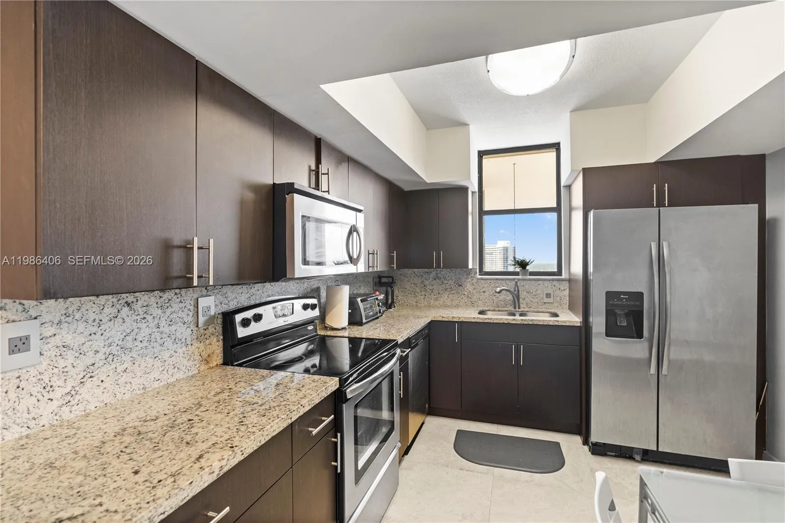 18181 Ne 31st Ct Ph07, Aventura, Florida 33160, Aventura, Florida 33160, 2 Bedrooms Bedrooms, ,2 BathroomsBathrooms,Residential,For Sale,18181 Ne 31st Ct Ph07, Aventura, Florida 33160,A11986406