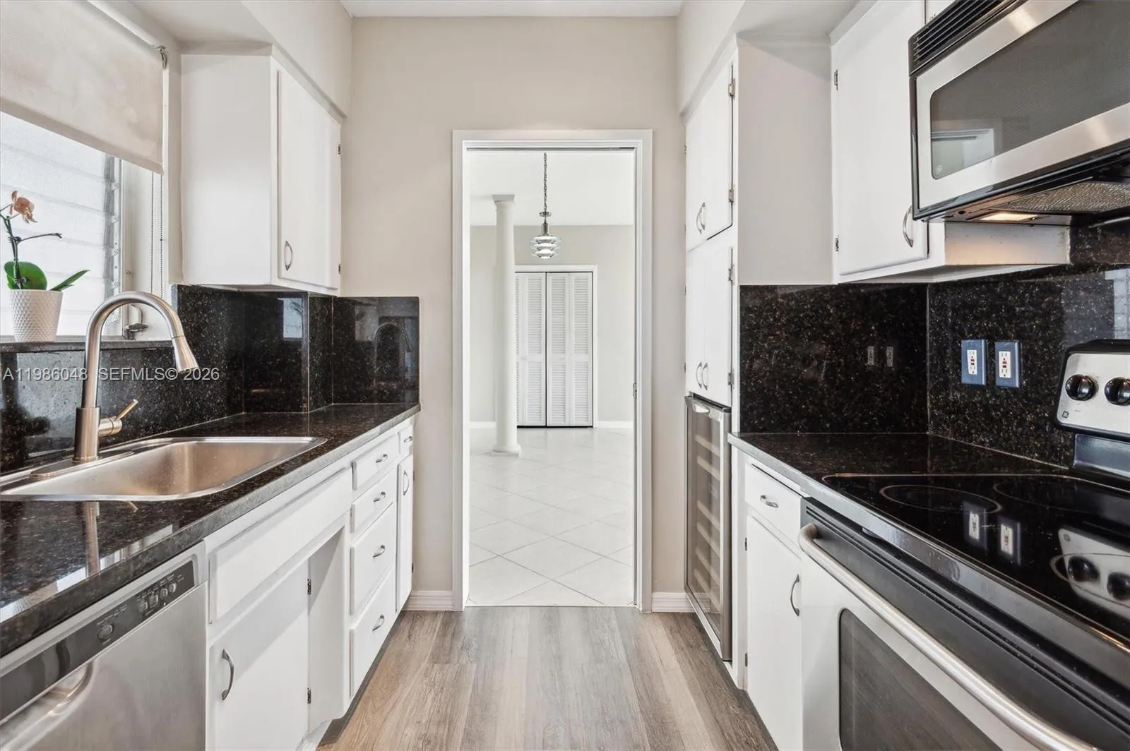 9101 E Bay Harbor Dr 404, Bay Harbor Islands, Flor, Bay Harbor Islands, Florida 33154, 2 Bedrooms Bedrooms, ,2 BathroomsBathrooms,Residential Lease,For Rent,9101 E Bay Harbor Dr 404, Bay Harbor Islands, Flor,A11986048