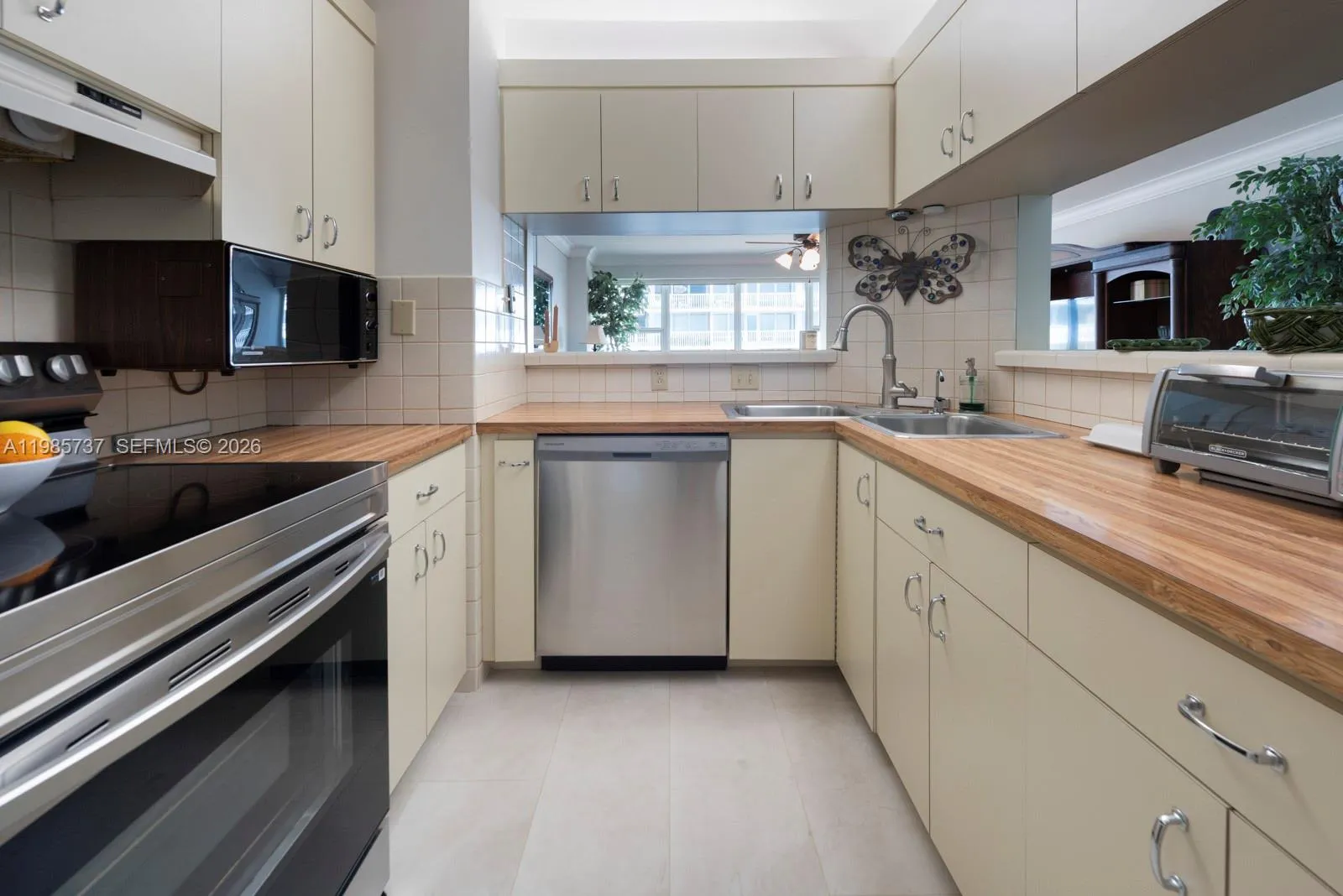 4010 Galt Ocean Dr 1701, Fort Lauderdale, Florida, Fort Lauderdale, Florida 33308, 2 Bedrooms Bedrooms, ,2 BathroomsBathrooms,Residential,For Sale,4010 Galt Ocean Dr 1701, Fort Lauderdale, Florida ,A11985737