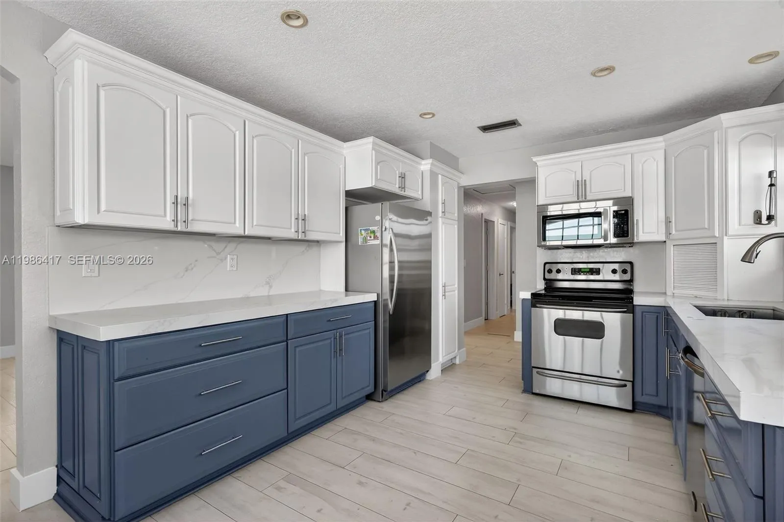 217 Se 5th St, Dania Beach, Florida 33004, Dania Beach, Florida 33004, 4 Bedrooms Bedrooms, ,3 BathroomsBathrooms,Residential Lease,For Rent,217 Se 5th St, Dania Beach, Florida 33004,A11986417