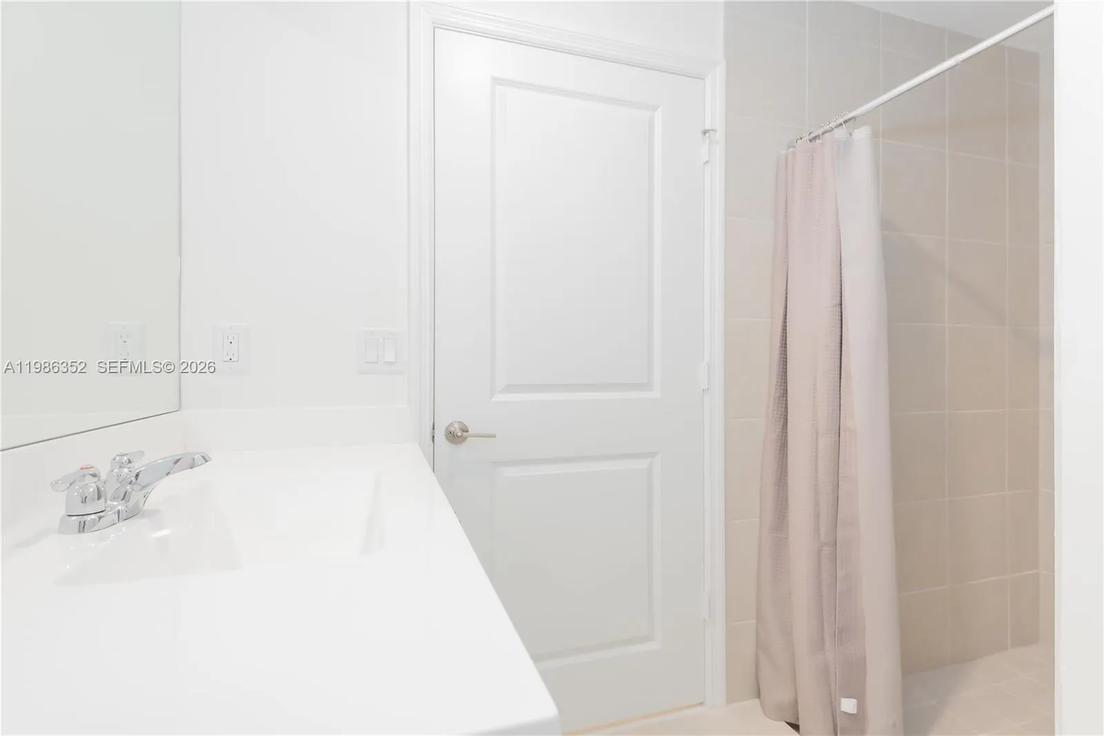 12476 Sw 248th St 8, Miami, Florida 33032, Miami, Florida 33032, 3 Bedrooms Bedrooms, ,3 BathroomsBathrooms,Residential Lease,For Rent,12476 Sw 248th St 8, Miami, Florida 33032,A11986352