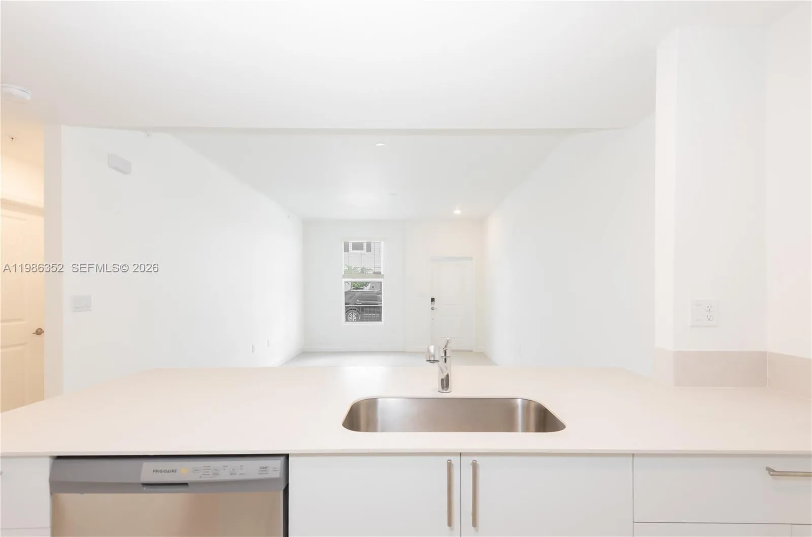 12476 Sw 248th St 8, Miami, Florida 33032, Miami, Florida 33032, 3 Bedrooms Bedrooms, ,3 BathroomsBathrooms,Residential Lease,For Rent,12476 Sw 248th St 8, Miami, Florida 33032,A11986352