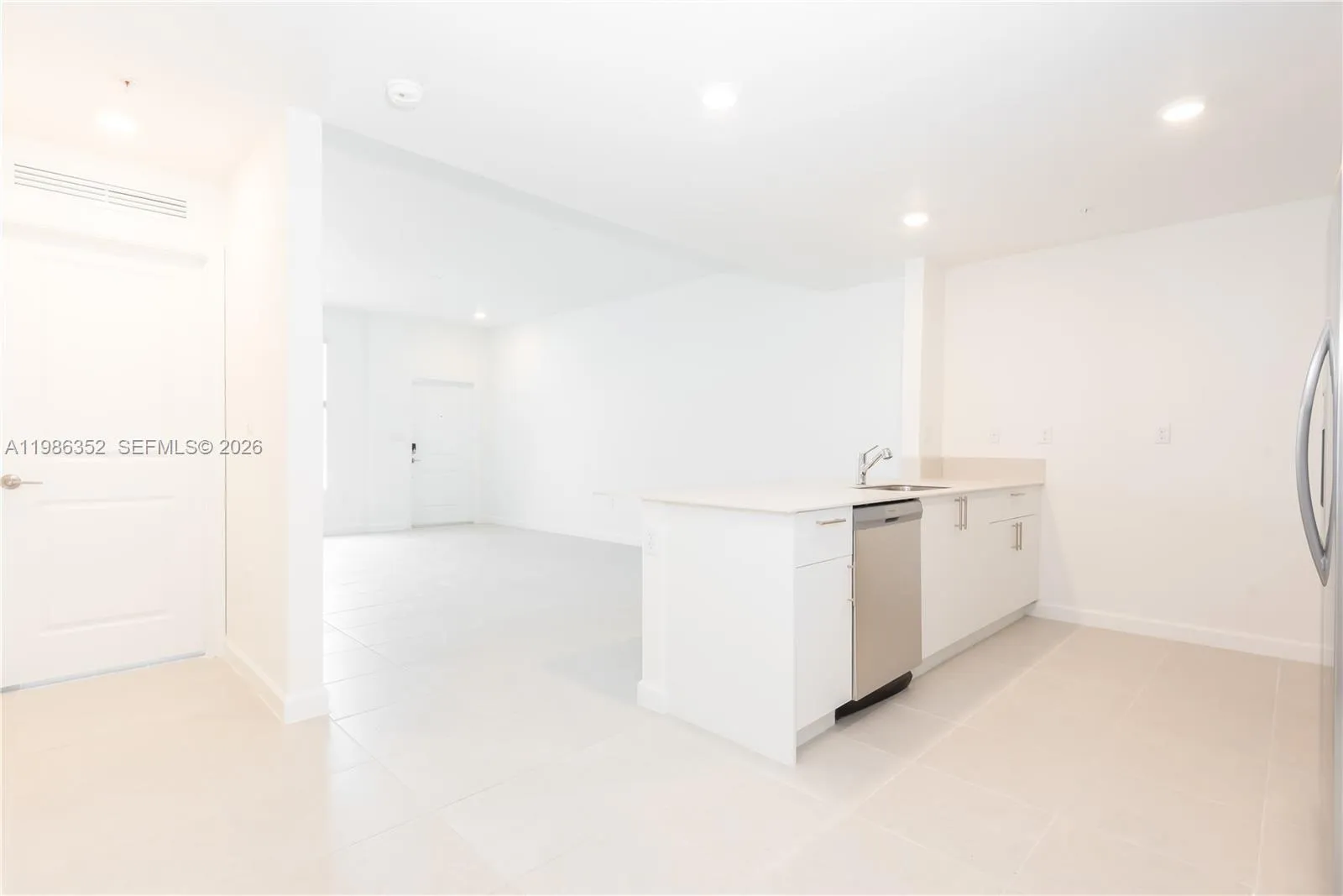 12476 Sw 248th St 8, Miami, Florida 33032, Miami, Florida 33032, 3 Bedrooms Bedrooms, ,3 BathroomsBathrooms,Residential Lease,For Rent,12476 Sw 248th St 8, Miami, Florida 33032,A11986352