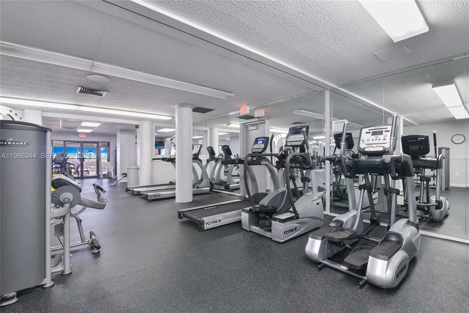1985 S Ocean Dr 10a, Hallandale Beach, Florida 330, Hallandale Beach, Florida 33009, 1 Bedroom Bedrooms, ,1 BathroomBathrooms,Residential Lease,For Rent,1985 S Ocean Dr 10a, Hallandale Beach, Florida 330,A11986344
