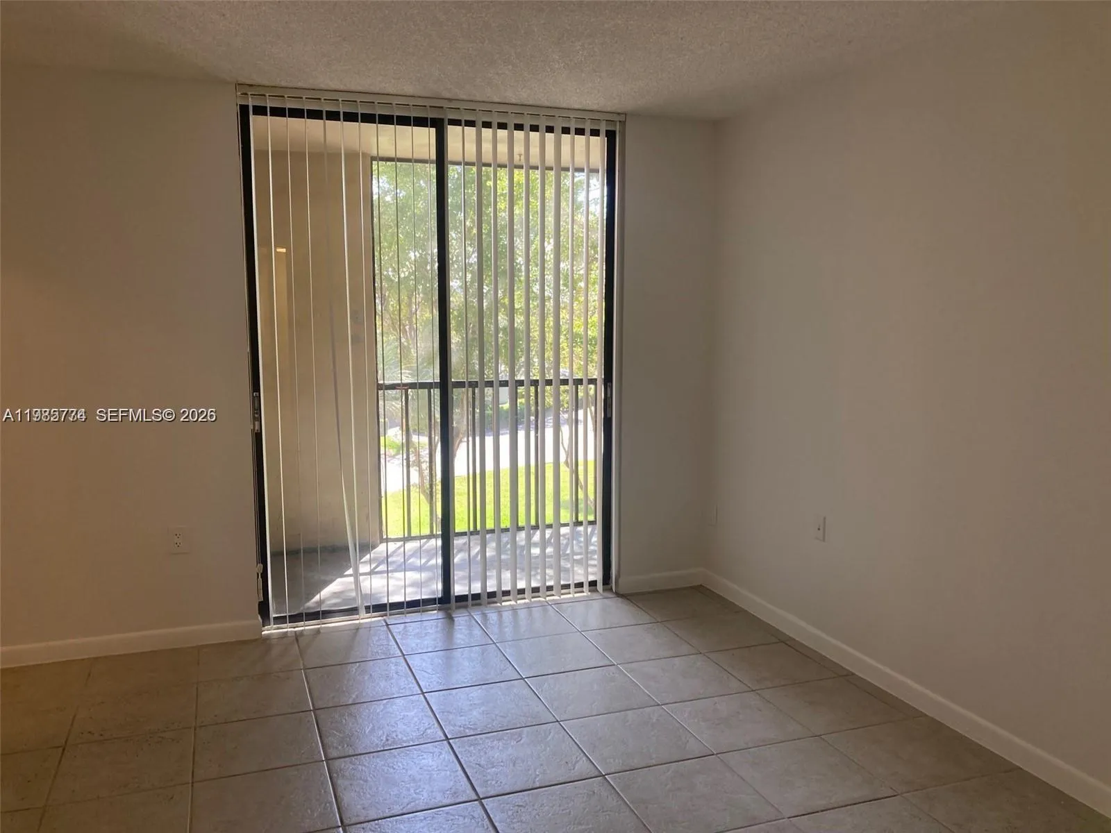 8420 Sw 133rd Ave Rd 422, Miami, Florida 33183, Miami, Florida 33183, 2 Bedrooms Bedrooms, ,2 BathroomsBathrooms,Residential,For Sale,8420 Sw 133rd Ave Rd 422, Miami, Florida 33183,A11985774