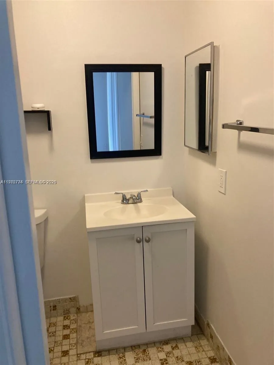 8420 Sw 133rd Ave Rd 422, Miami, Florida 33183, Miami, Florida 33183, 2 Bedrooms Bedrooms, ,2 BathroomsBathrooms,Residential,For Sale,8420 Sw 133rd Ave Rd 422, Miami, Florida 33183,A11985774