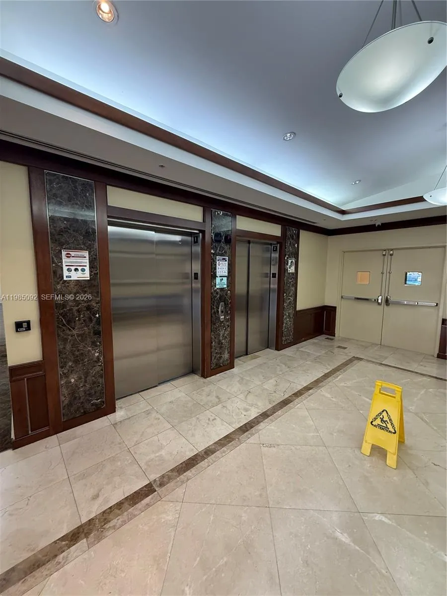 925 Ne 30th Ter 312, Homestead, Florida 33033, Homestead, Florida 33033, ,Commercial Lease,For Rent,925 Ne 30th Ter 312, Homestead, Florida 33033,A11985092