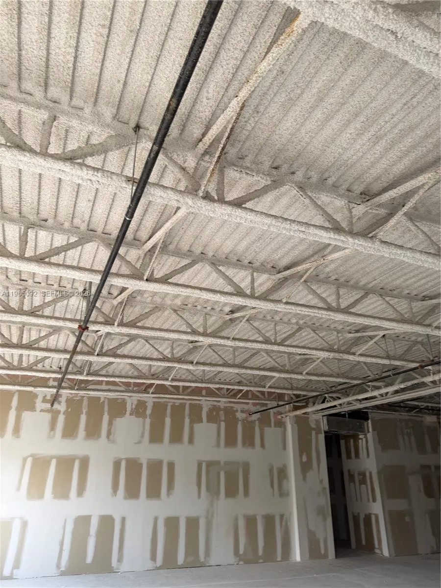 925 Ne 30th Ter 312, Homestead, Florida 33033, Homestead, Florida 33033, ,Commercial Lease,For Rent,925 Ne 30th Ter 312, Homestead, Florida 33033,A11985092