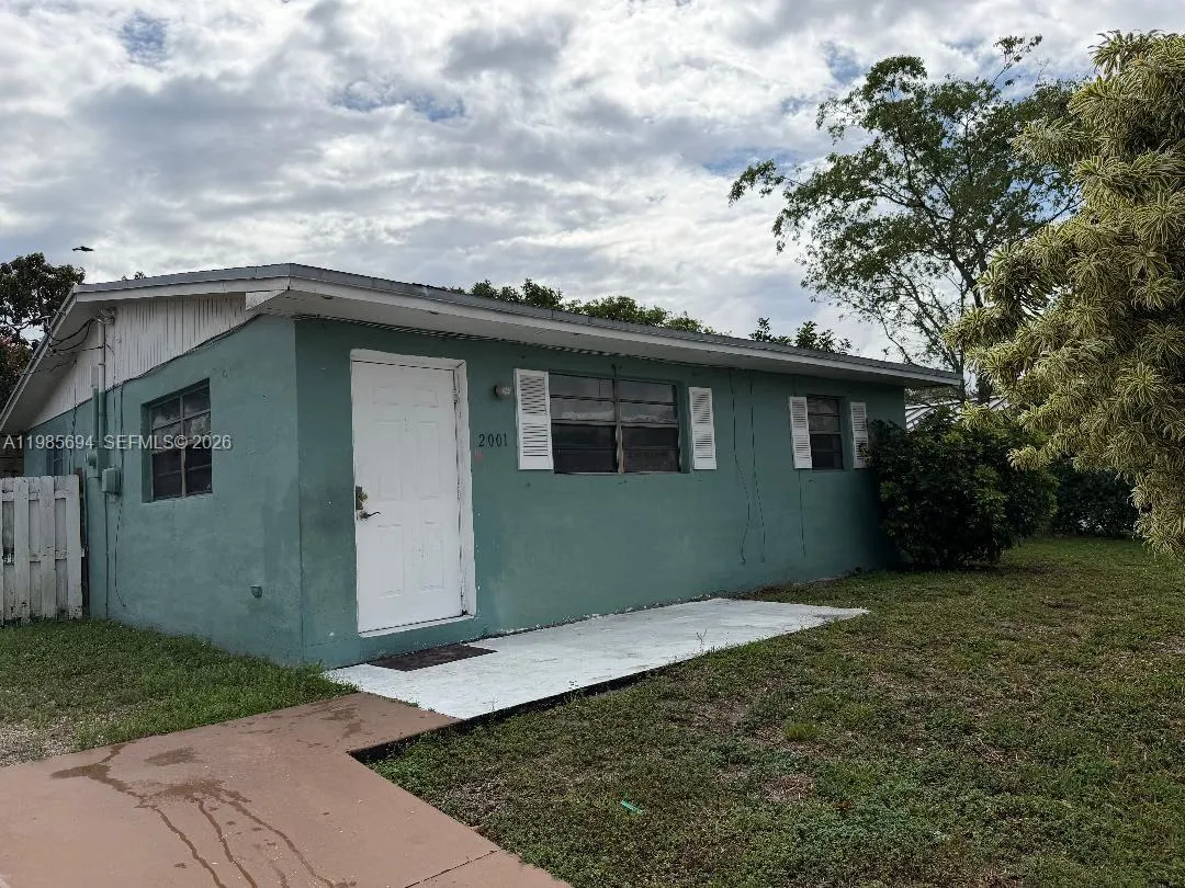 2001 Sw 100th Ave, Miramar, Florida 33025, Miramar, Florida 33025, 2 Bedrooms Bedrooms, ,1 BathroomBathrooms,Residential,For Sale,2001 Sw 100th Ave, Miramar, Florida 33025,A11985694