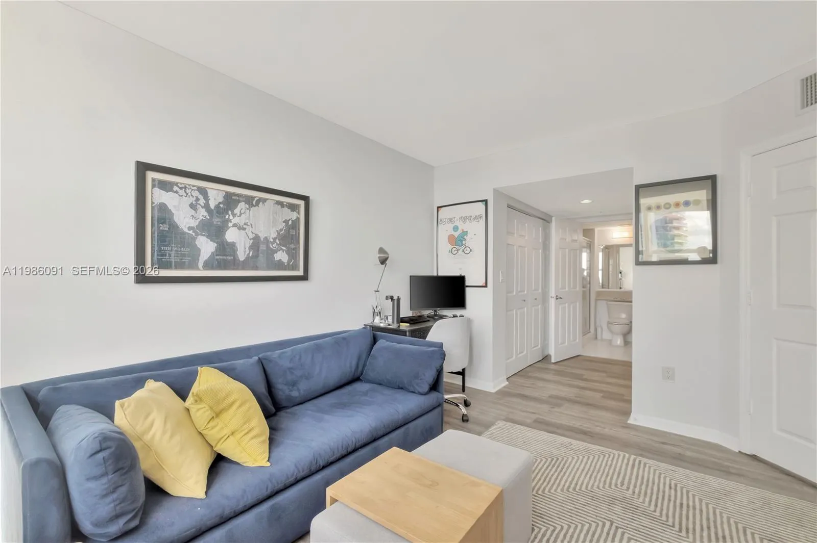 1155 Brickell Bay Dr 3011, Miami, Florida 33131, Miami, Florida 33131, 2 Bedrooms Bedrooms, ,2 BathroomsBathrooms,Residential Lease,For Rent,1155 Brickell Bay Dr 3011, Miami, Florida 33131,A11986091