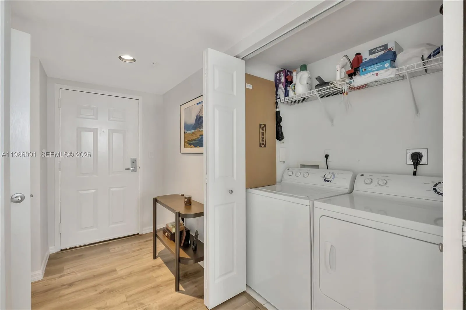 1155 Brickell Bay Dr 3011, Miami, Florida 33131, Miami, Florida 33131, 2 Bedrooms Bedrooms, ,2 BathroomsBathrooms,Residential Lease,For Rent,1155 Brickell Bay Dr 3011, Miami, Florida 33131,A11986091