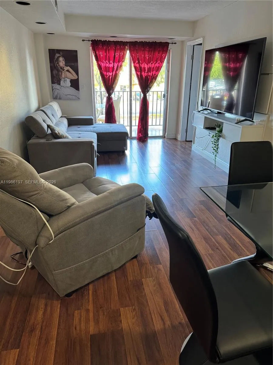 4717 Nw 7th St 203-10, Miami, Florida 33126, Miami, Florida 33126, 2 Bedrooms Bedrooms, ,1 BathroomBathrooms,Residential,For Sale,4717 Nw 7th St 203-10, Miami, Florida 33126,A11986197