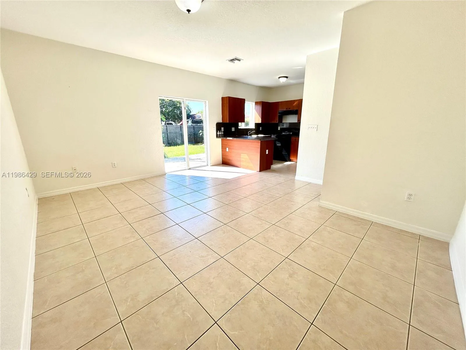 10990 Sw 217th Ter, Miami, Florida 33170, Miami, Florida 33170, 3 Bedrooms Bedrooms, ,2 BathroomsBathrooms,Residential Lease,For Rent,10990 Sw 217th Ter, Miami, Florida 33170,A11986429
