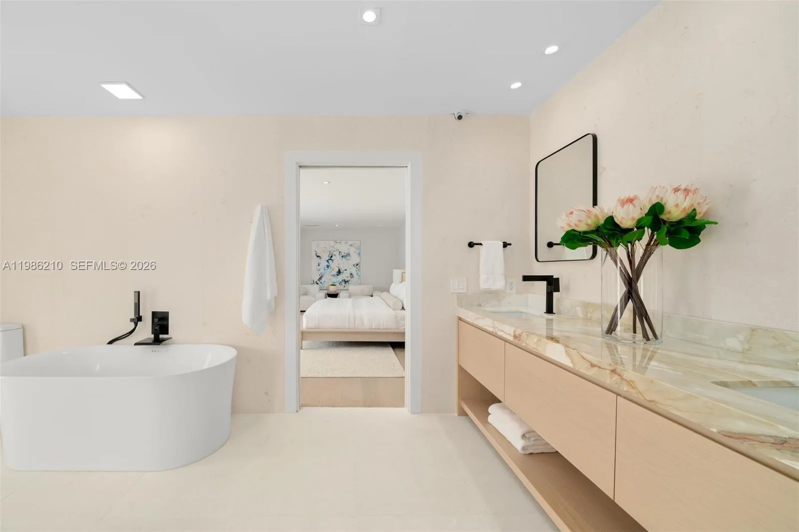 7155 Los Pinos Blvd, Coral Gables, Florida 33143, Coral Gables, Florida 33143, 7 Bedrooms Bedrooms, ,4 BathroomsBathrooms,Residential Lease,For Rent,7155 Los Pinos Blvd, Coral Gables, Florida 33143,A11986210