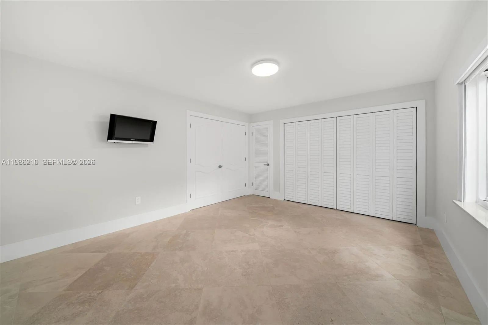 7155 Los Pinos Blvd, Coral Gables, Florida 33143, Coral Gables, Florida 33143, 7 Bedrooms Bedrooms, ,4 BathroomsBathrooms,Residential Lease,For Rent,7155 Los Pinos Blvd, Coral Gables, Florida 33143,A11986210