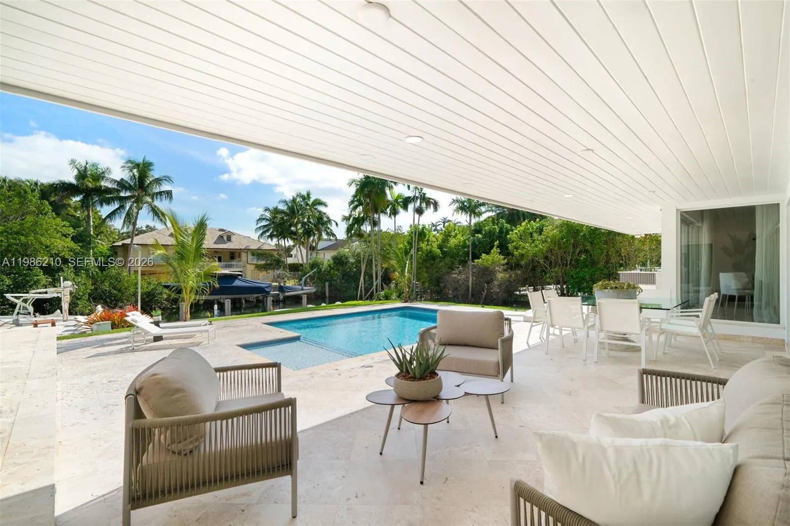 7155 Los Pinos Blvd, Coral Gables, Florida 33143, Coral Gables, Florida 33143, 7 Bedrooms Bedrooms, ,4 BathroomsBathrooms,Residential Lease,For Rent,7155 Los Pinos Blvd, Coral Gables, Florida 33143,A11986210