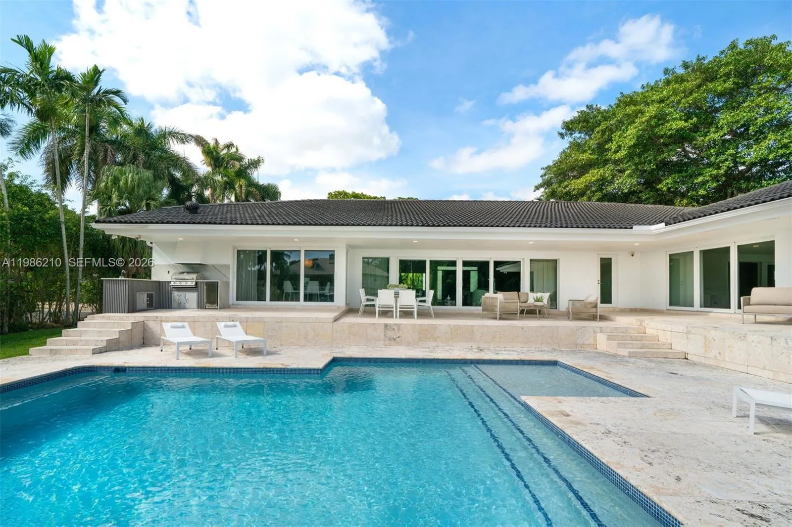 7155 Los Pinos Blvd, Coral Gables, Florida 33143, Coral Gables, Florida 33143, 7 Bedrooms Bedrooms, ,4 BathroomsBathrooms,Residential Lease,For Rent,7155 Los Pinos Blvd, Coral Gables, Florida 33143,A11986210
