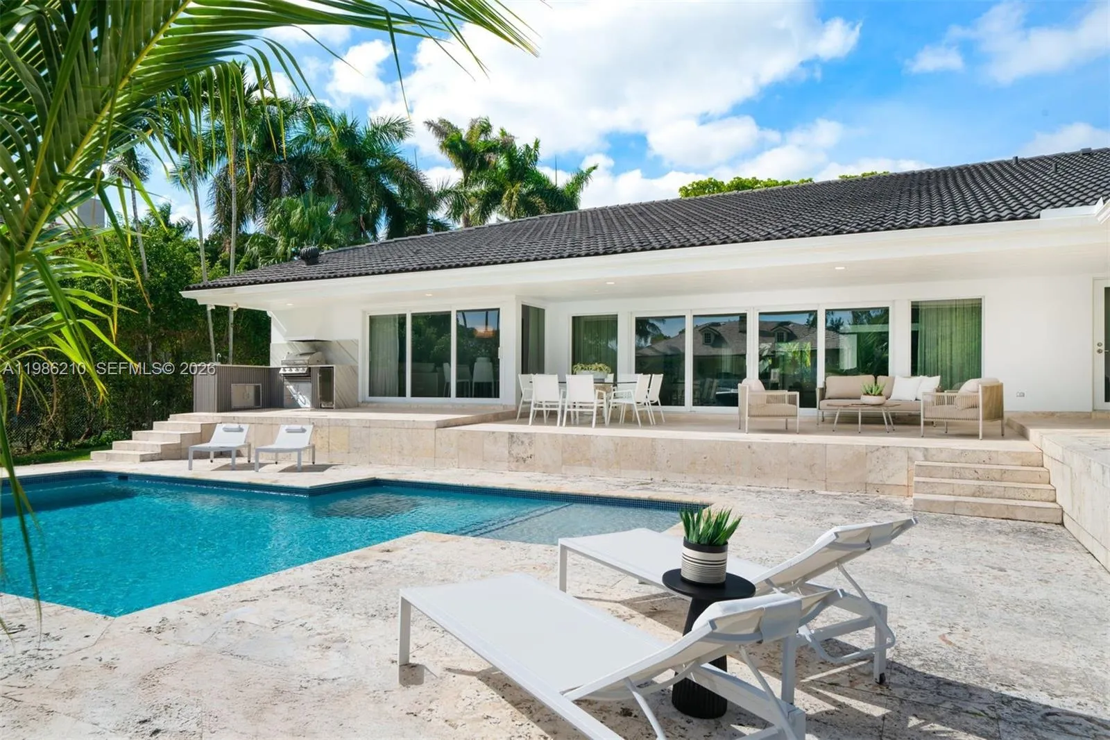 7155 Los Pinos Blvd, Coral Gables, Florida 33143, Coral Gables, Florida 33143, 7 Bedrooms Bedrooms, ,4 BathroomsBathrooms,Residential Lease,For Rent,7155 Los Pinos Blvd, Coral Gables, Florida 33143,A11986210