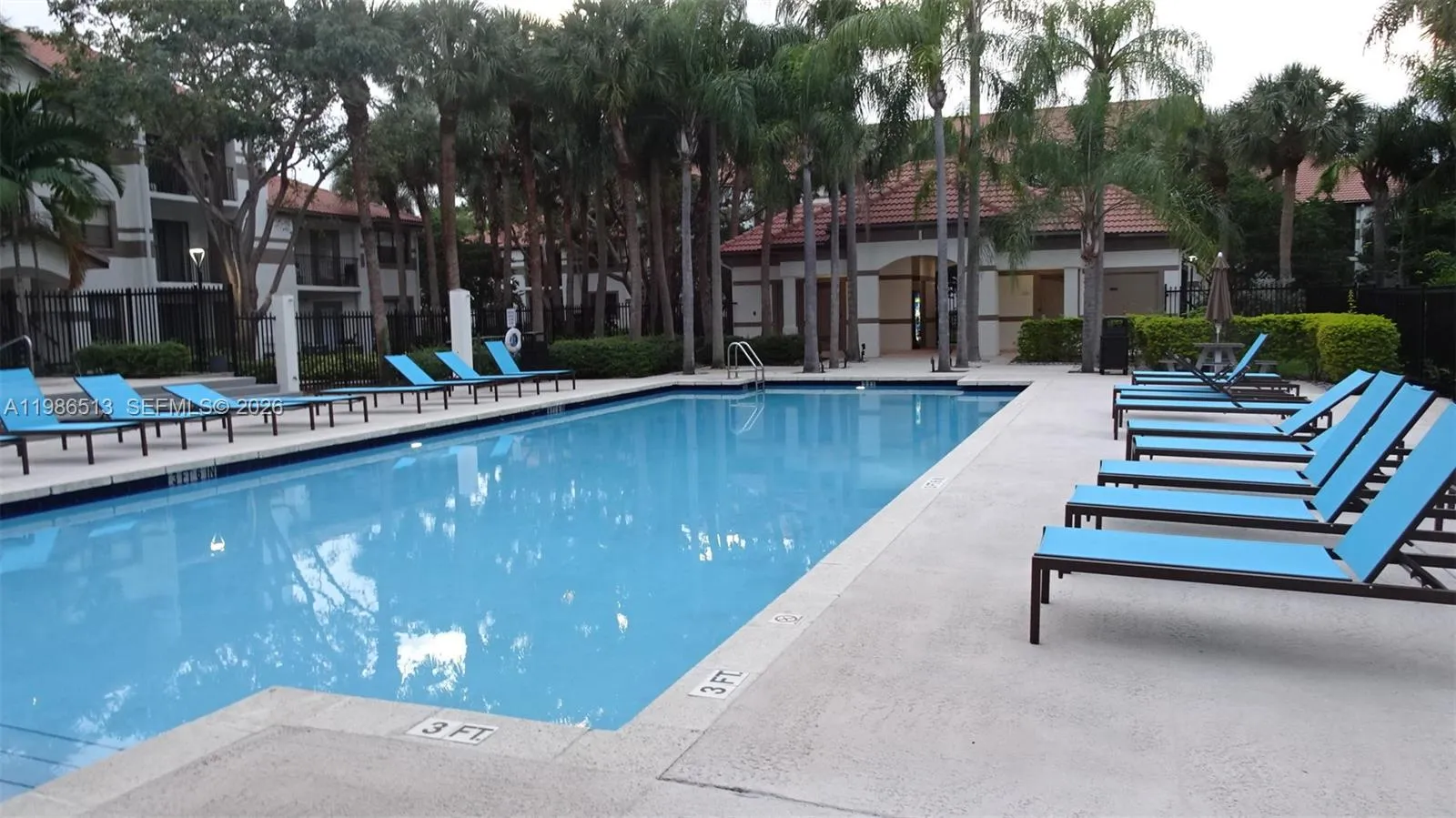 560 S Park Rd 36-7, Hollywood, Florida 33021, Hollywood, Florida 33021, 2 Bedrooms Bedrooms, ,2 BathroomsBathrooms,Residential Lease,For Rent,560 S Park Rd 36-7, Hollywood, Florida 33021,A11986513