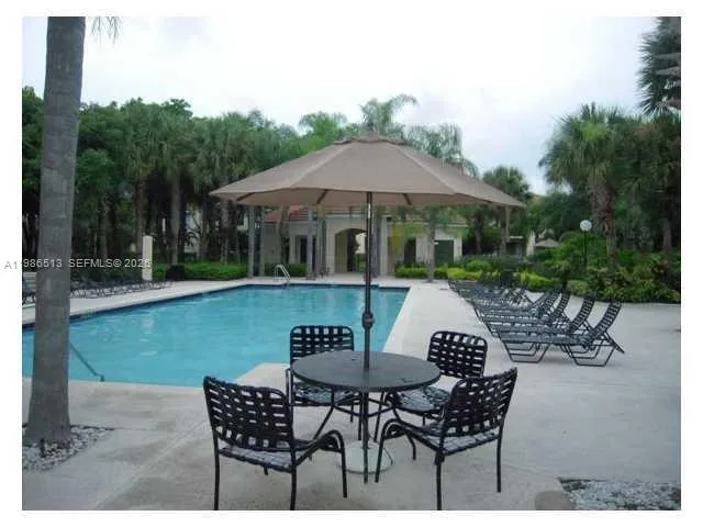 560 S Park Rd 36-7, Hollywood, Florida 33021, Hollywood, Florida 33021, 2 Bedrooms Bedrooms, ,2 BathroomsBathrooms,Residential Lease,For Rent,560 S Park Rd 36-7, Hollywood, Florida 33021,A11986513