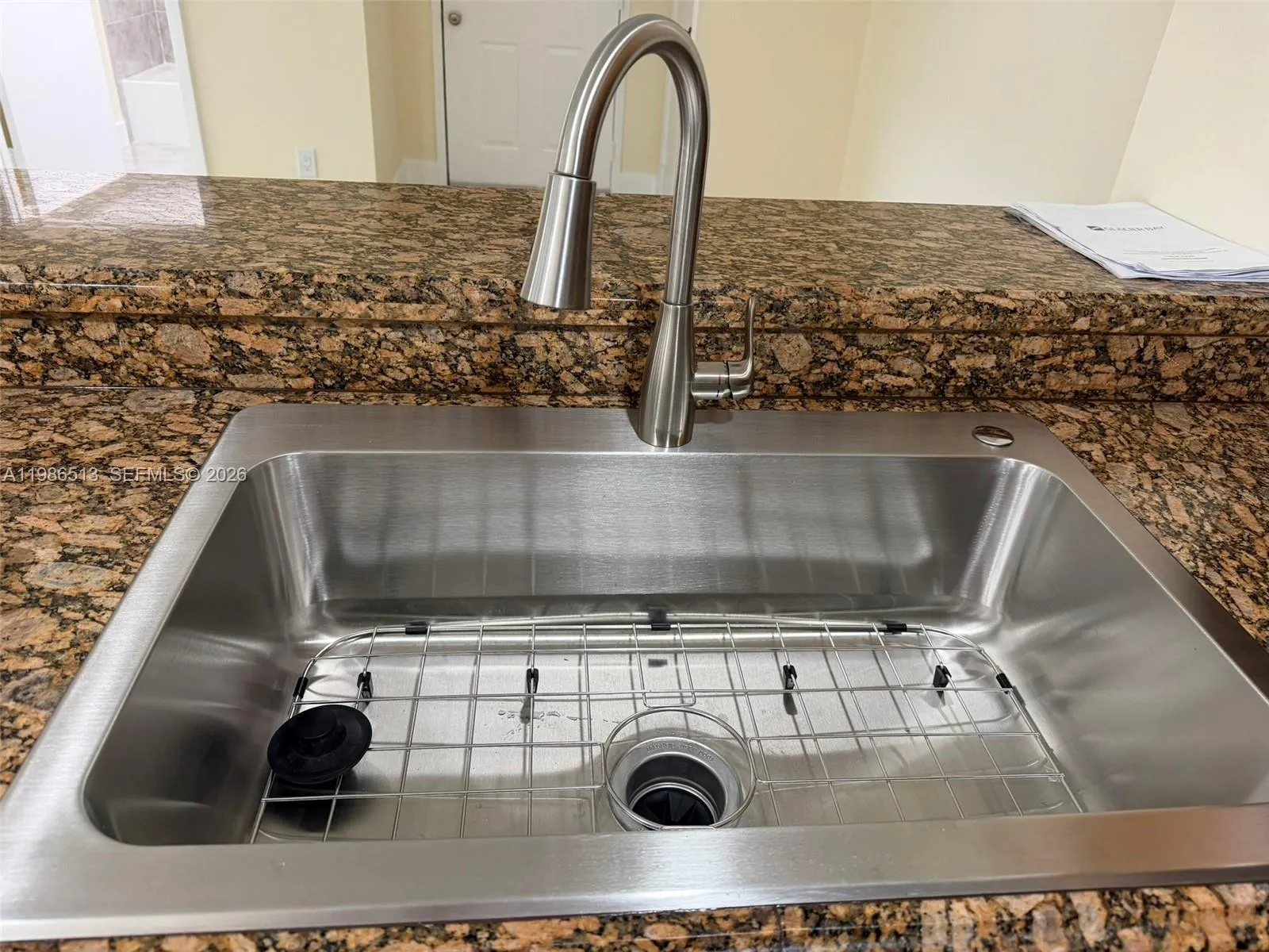 560 S Park Rd 36-7, Hollywood, Florida 33021, Hollywood, Florida 33021, 2 Bedrooms Bedrooms, ,2 BathroomsBathrooms,Residential Lease,For Rent,560 S Park Rd 36-7, Hollywood, Florida 33021,A11986513