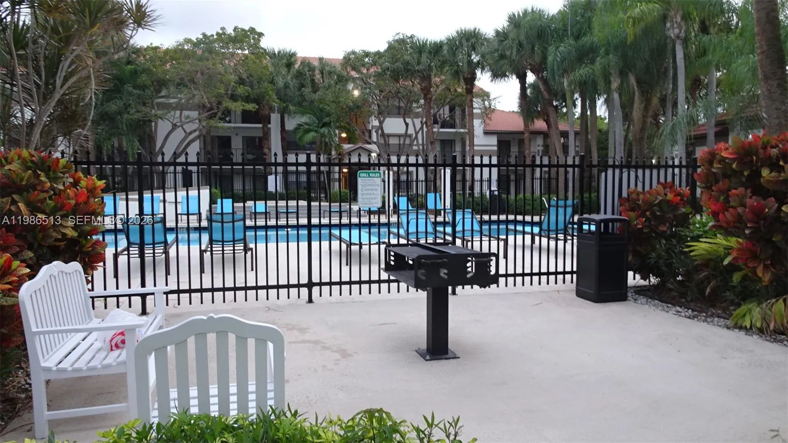 560 S Park Rd 36-7, Hollywood, Florida 33021, Hollywood, Florida 33021, 2 Bedrooms Bedrooms, ,2 BathroomsBathrooms,Residential Lease,For Rent,560 S Park Rd 36-7, Hollywood, Florida 33021,A11986513