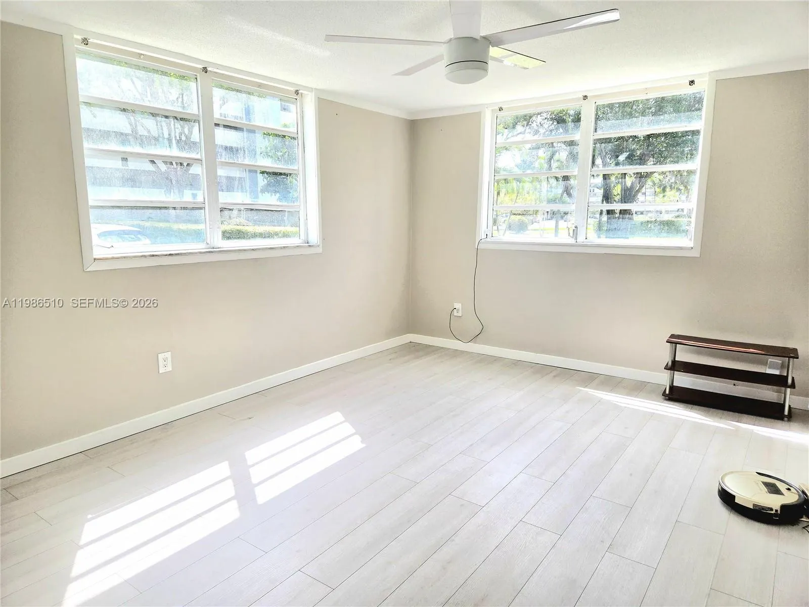1700 Ne 191st St 100, Miami, Florida 33179, Miami, Florida 33179, 1 Bedroom Bedrooms, ,1 BathroomBathrooms,Residential Lease,For Rent,1700 Ne 191st St 100, Miami, Florida 33179,A11986510