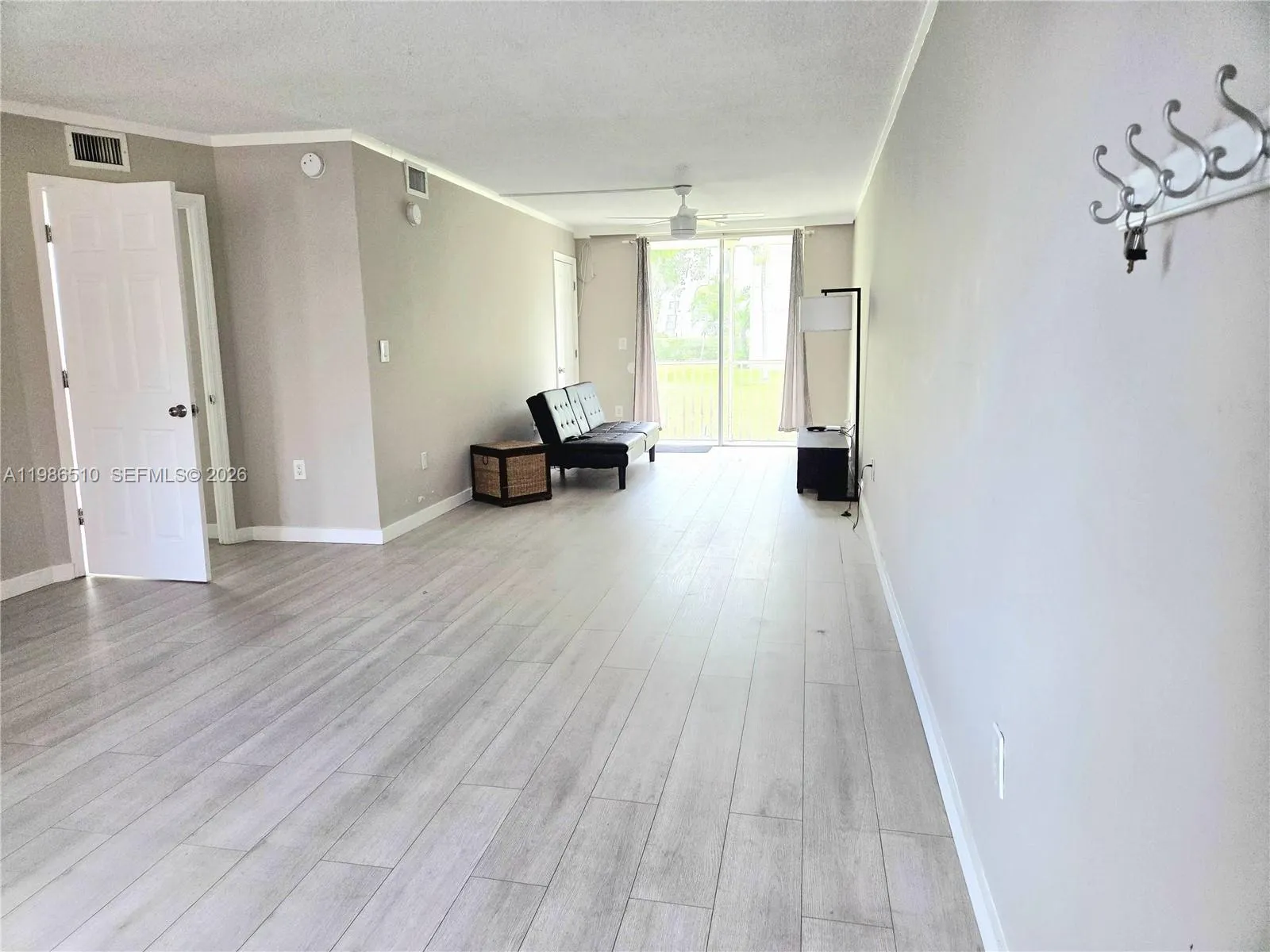 1700 Ne 191st St 100, Miami, Florida 33179, Miami, Florida 33179, 1 Bedroom Bedrooms, ,1 BathroomBathrooms,Residential Lease,For Rent,1700 Ne 191st St 100, Miami, Florida 33179,A11986510